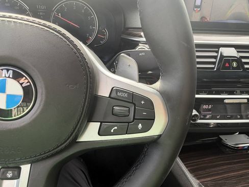 Used 2017 BMW 530i xDrive AWD/4WD image 32