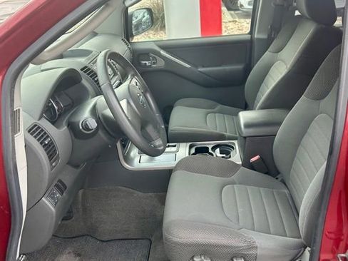 Used 2008 Nissan Pathfinder S image 7