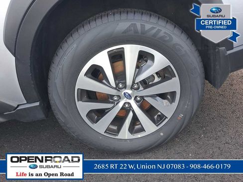Used 2025 Subaru Outback AWD/4WD image 13