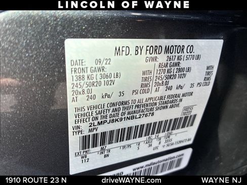 Certified 2022 Lincoln Nautilus Reserve AWD/4WD image 30
