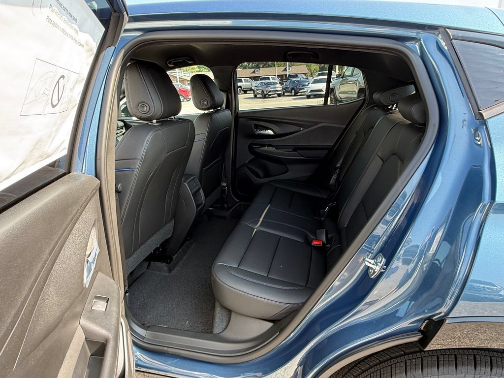 New 2026 Buick Envista Sport Touring FWD image 17