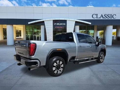 Used 2025 GMC Sierra 2500 Denali w/ Denali Reserve Package image 8