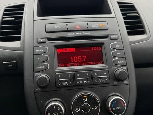 Used 2013 Kia Soul image 10