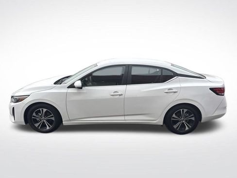 Used 2025 Nissan Sentra SV FWD image 4