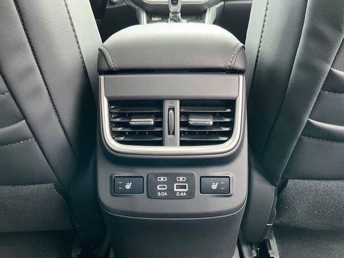 New 2025 Subaru Outback Limited image 15