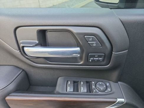 Used 2021 GMC Sierra 2500 SLT w/ SLT Convenience Package image 6