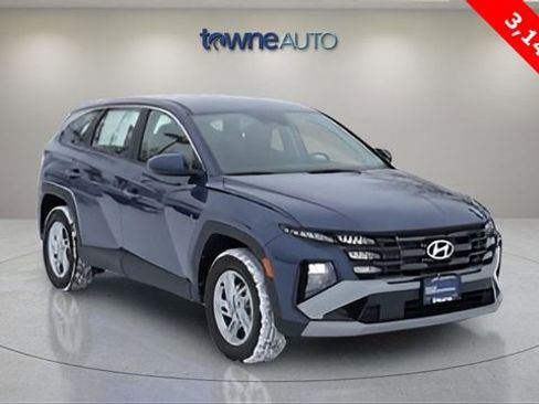 Used 2025 Hyundai Tucson SE image 7