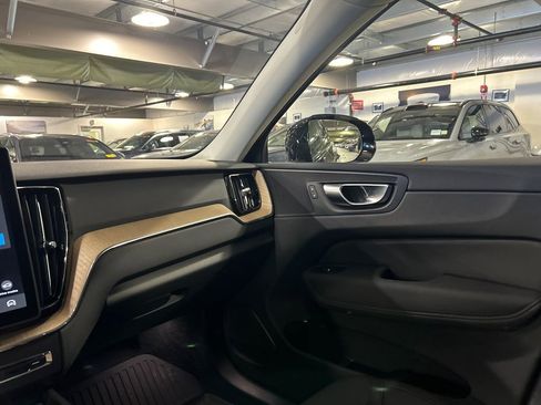 Used 2026 Volvo XC60 B5 Plus w/ Protection Package Premier image 24
