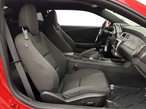 Used 2015 Chevrolet Camaro LT image 27