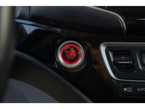 Used 2021 Honda Pilot Touring image 25