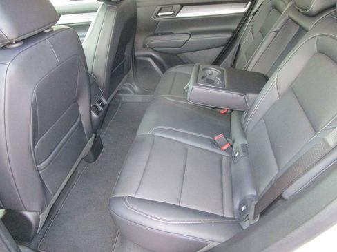 New 2026 GMC Terrain Elevation w/ Elevation Premium Package image 21