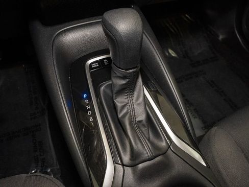 Used 2023 Toyota Corolla LE image 15