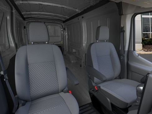 New 2026 Ford Transit 250 148 Medium Roof Extended AWD image 10
