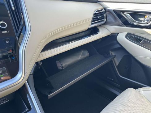 Certified 2023 Subaru Legacy Limited image 17