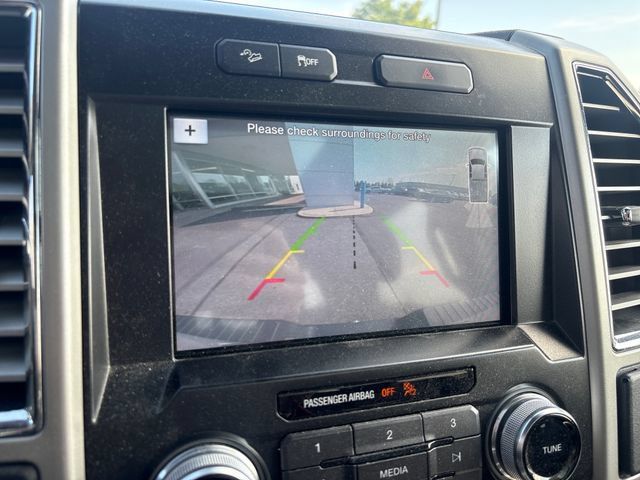 Used 2016 Ford F150 Lariat w/ Equipment Group 502A Luxury AWD/4WD image 26