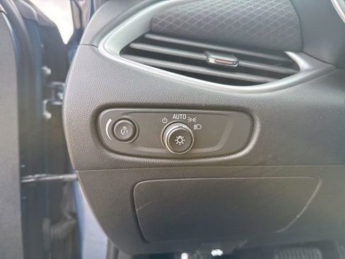 Used 2024 Chevrolet Malibu LT image 23