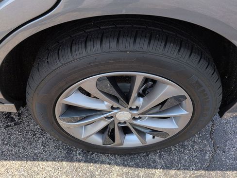 Used 2021 Buick Encore GX Essence w/ Sport Touring Package FWD image 10