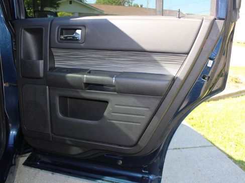 Used 2017 Ford Flex SEL w/ Equipment Group 202A FWD image 39