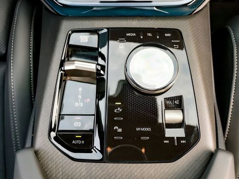 Used 2025 BMW X3 xDrive30i image 45