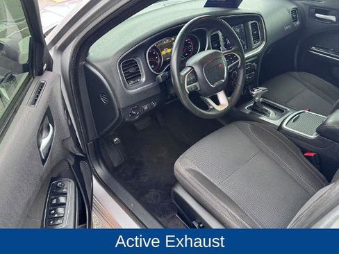 Used 2017 Dodge Charger R/T image 8