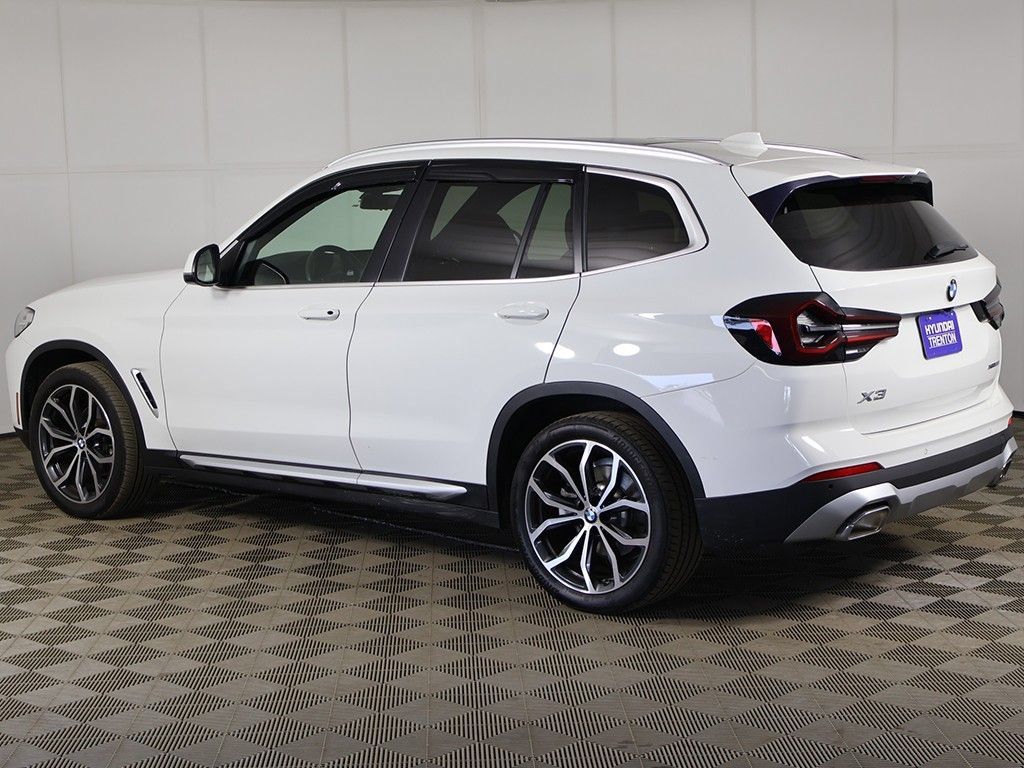 Used 2022 BMW X3 xDrive30i AWD/4WD image 10