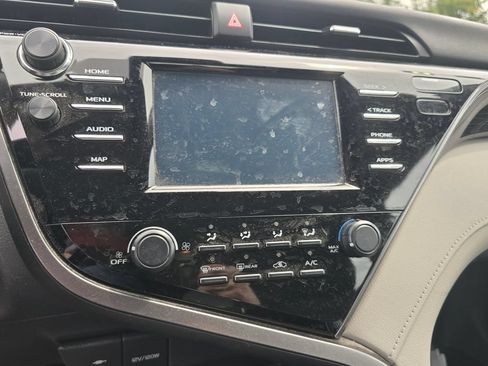 Certified 2019 Toyota Camry LE FWD image 20