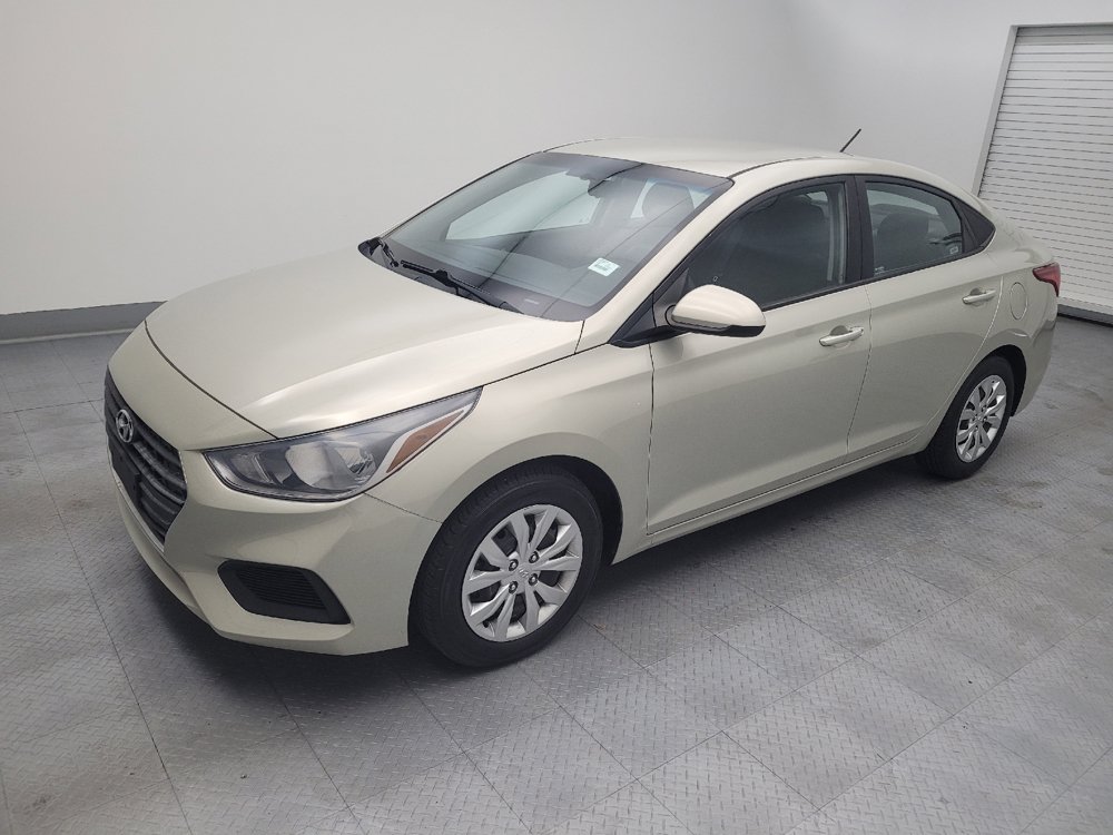 Used 2018 Hyundai Accent SE FWD image 2
