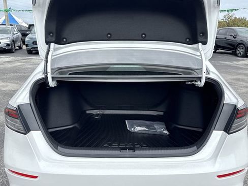 New 2026 Honda Accord LX image 17