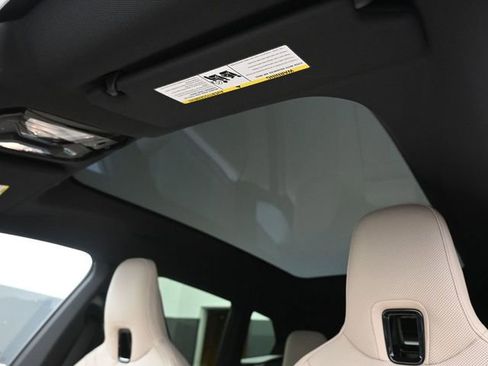 New 2025 BMW iX xDrive50 image 23