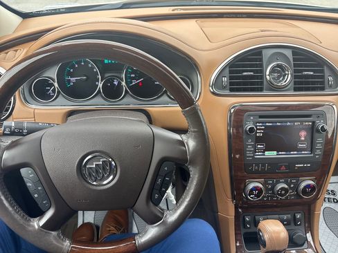 Used 2015 Buick Enclave Leather FWD image 18