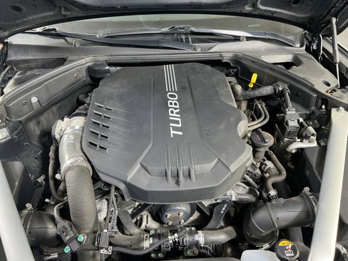 Used 2022 Genesis G70 3.3T w/ Sport Prestige Package image 31