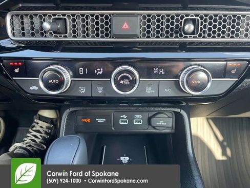 Used 2024 Honda Civic Touring image 30