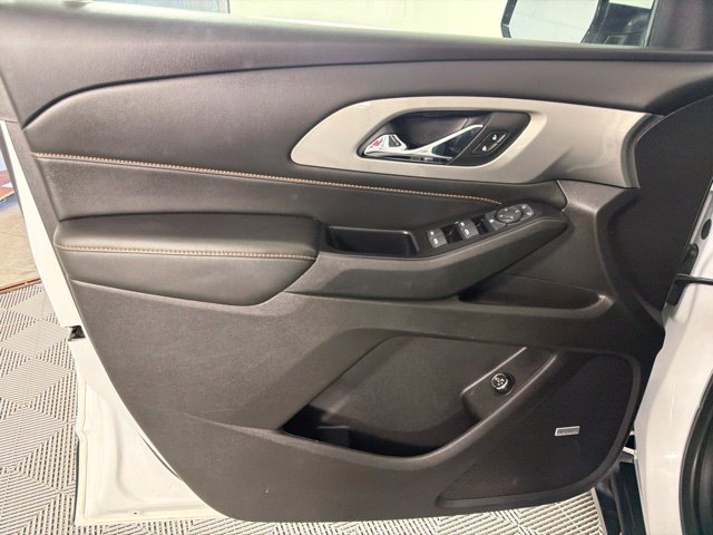 Used 2018 Chevrolet Traverse LT AWD/4WD image 14