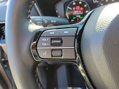 Used 2026 Honda CR-V Sport Touring image 18