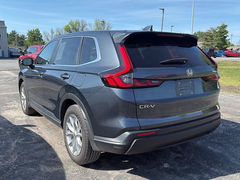 Used 2024 Honda CR-V EX image 4
