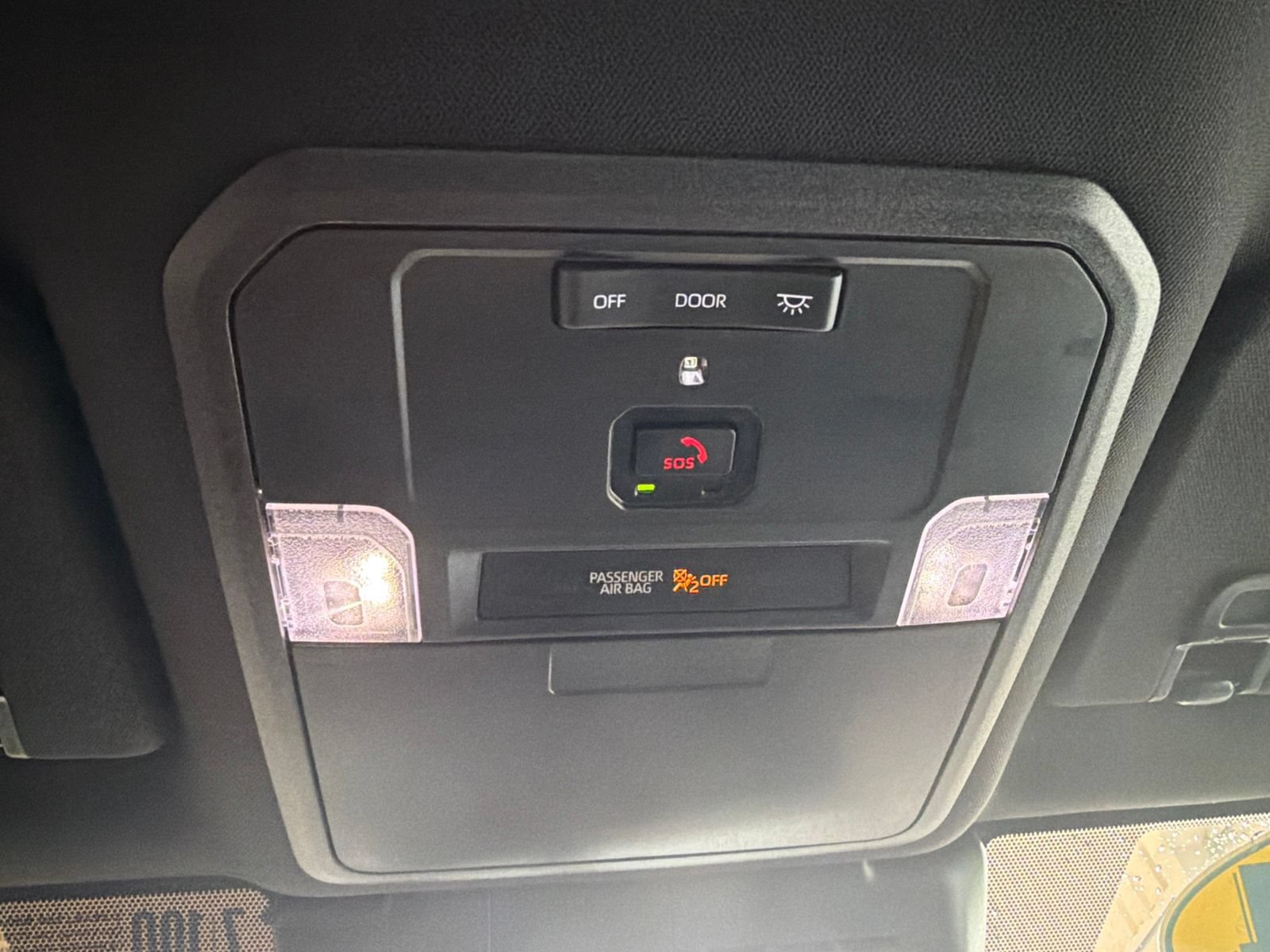 Used 2024 Toyota Tacoma TRD Off-Road AWD/4WD image 27
