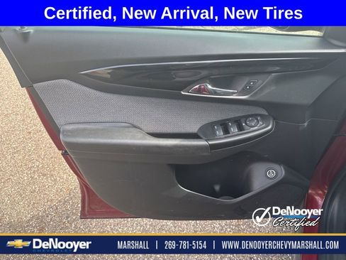 Used 2024 Chevrolet TrailBlazer LT w/ Convenience Package FWD image 15