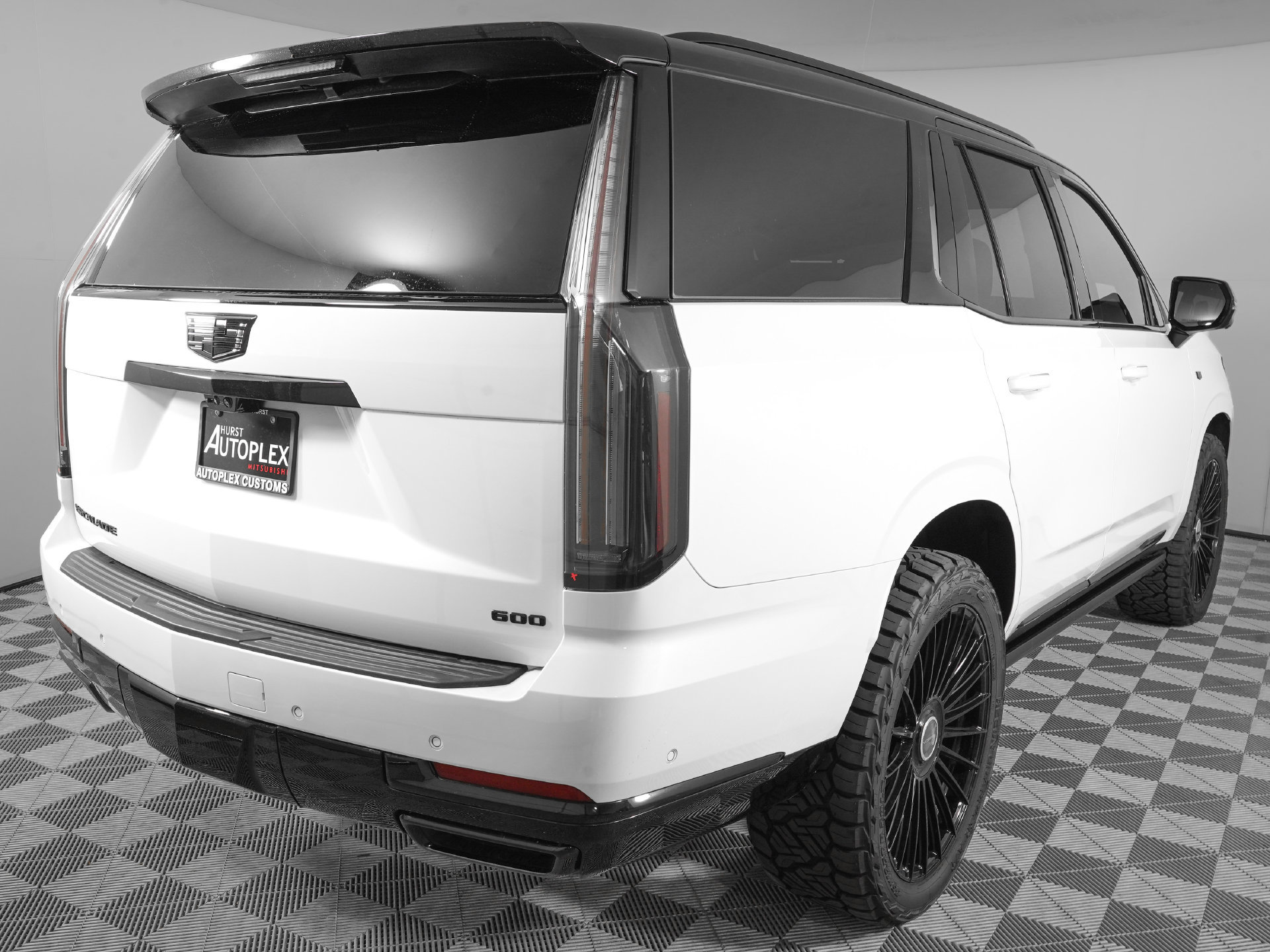 Used 2026 Cadillac Escalade Sport w/ Touring Package AWD/4WD image 5