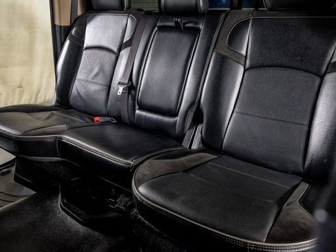 Used 2020 RAM 2500 Laramie image 32