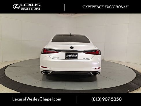New 2025 Lexus ES 350 w/ Premium Package image 4