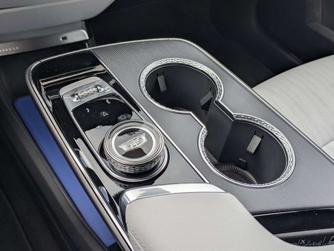 New 2026 Cadillac Lyriq Premium Sport AWD/4WD image 20