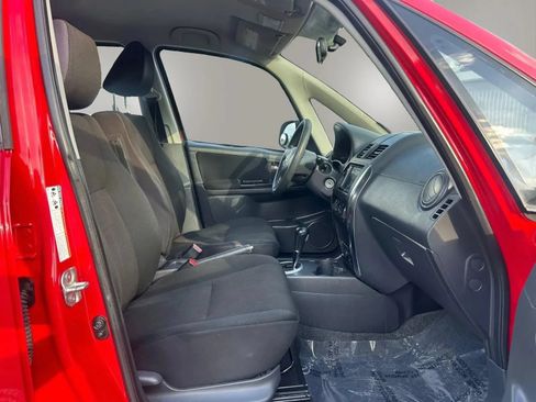 Used 2010 Suzuki SX4 Hatchback FWD image 8