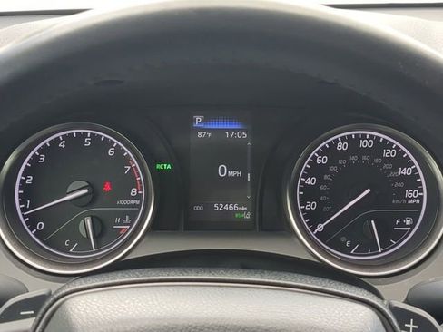 Used 2024 Toyota Camry SE w/ Convenience Package FWD image 29