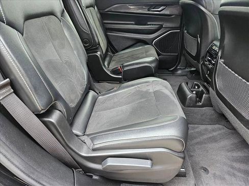 Used 2021 Jeep Grand Cherokee L Laredo RWD image 19