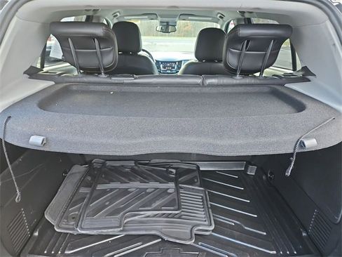 Certified 2021 Chevrolet Trax LT w/ Midnight Edition image 24