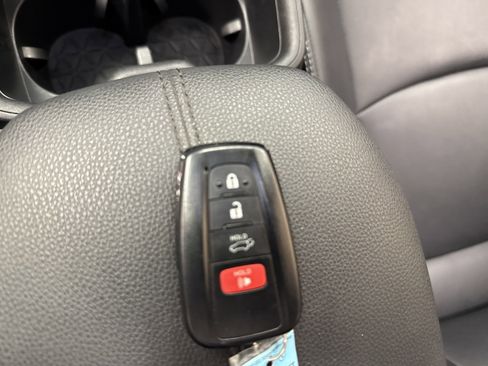 Used 2023 Toyota RAV4 XLE Premium image 36