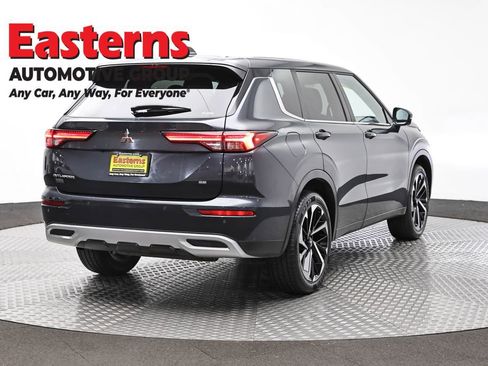Used 2024 Mitsubishi Outlander SE AWD/4WD image 5