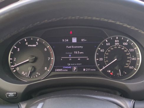 Used 2023 INFINITI QX50 Sport AWD/4WD image 30