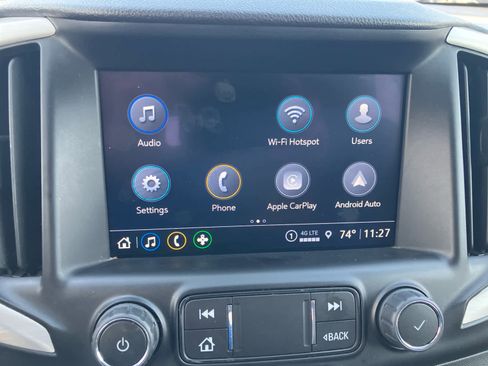 Used 2024 GMC Terrain SLT image 25