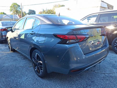 New 2025 Nissan Versa SR w/ Trunk Package image 3